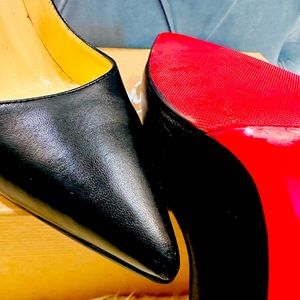 Christian Louboutin Apostrophy Leather Pointed Red-Sole Pumps